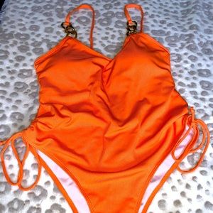 Neon orange bikini from SHEIN size XL comes small so more like large